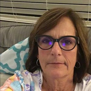 Meet your Posher, Valerie